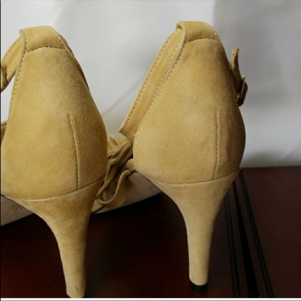 VANELI Heels - Picture 5 of 6